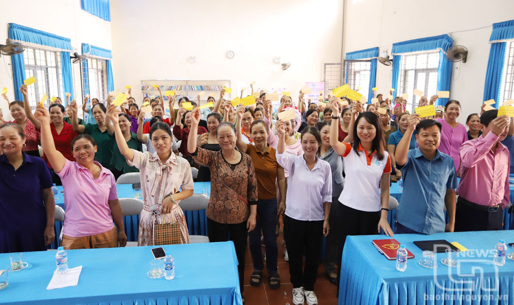 Giao lưu truyền thông xóa bỏ định kiến giới, phòng chống bạo lực gia đình