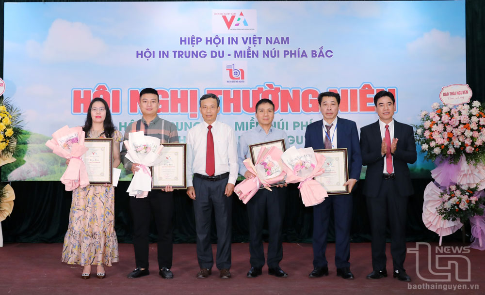 Hội In trung du - miền núi phía Bắc: Tiếp tục tăng cường hợp tác, phát triển