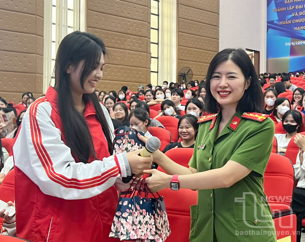 1.000 sinh viên được tuyên truyền kiến thức về phòng, chống ma túy