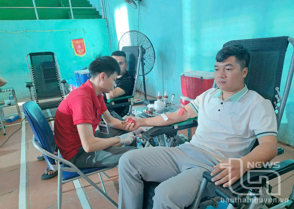 Phú Bình tiếp nhận trên 500 đơn vị máu