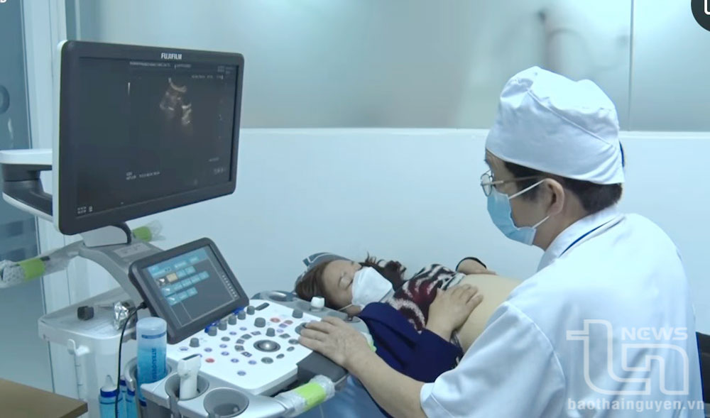 Gần 1.000 hội viên phụ nữ được khám sức khỏe sinh sản miễn phí
