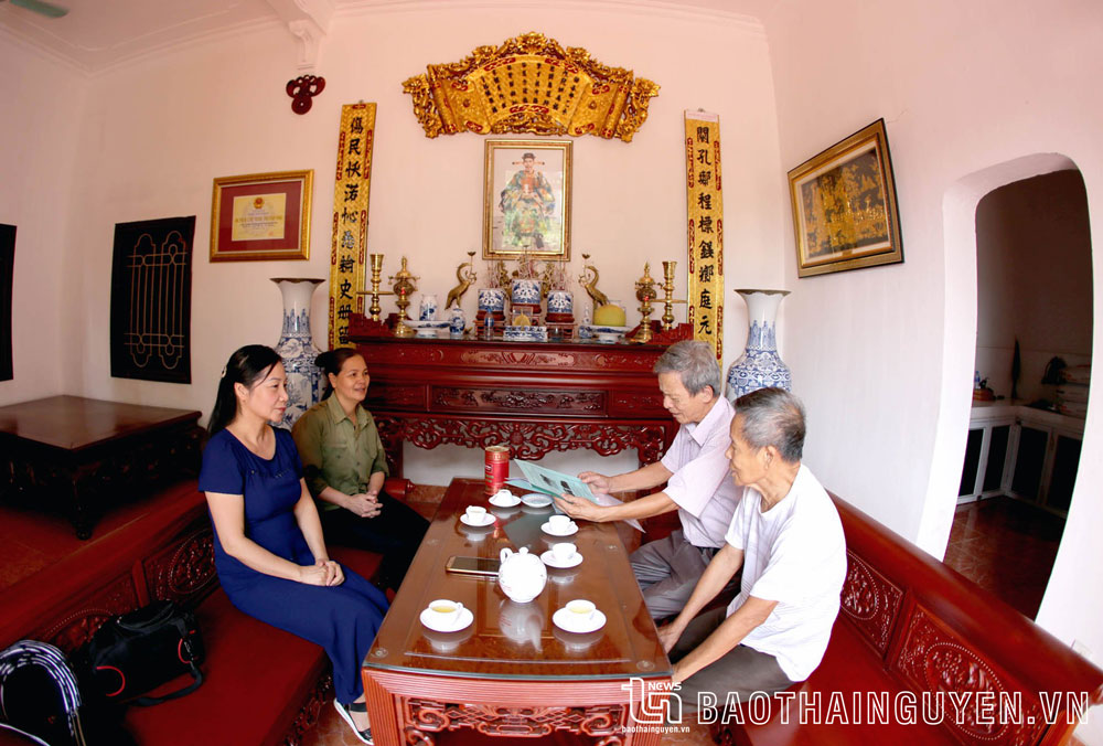 Về Tân Cương tìm dấu tích người xưa