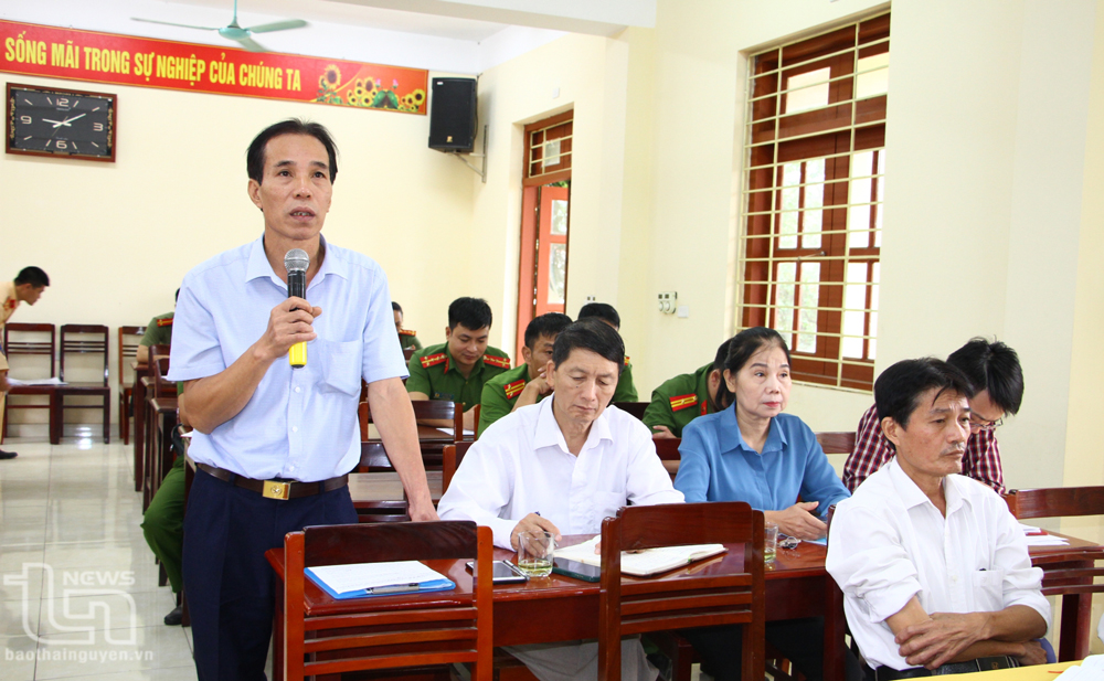Công an huyện Phú Lương: Tiếp thu, giải đáp thắc mắc của người dân