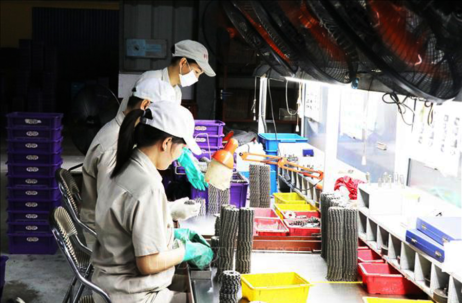 Kỳ vọng tăng tốc sản xuất công nghiệp về cuối năm