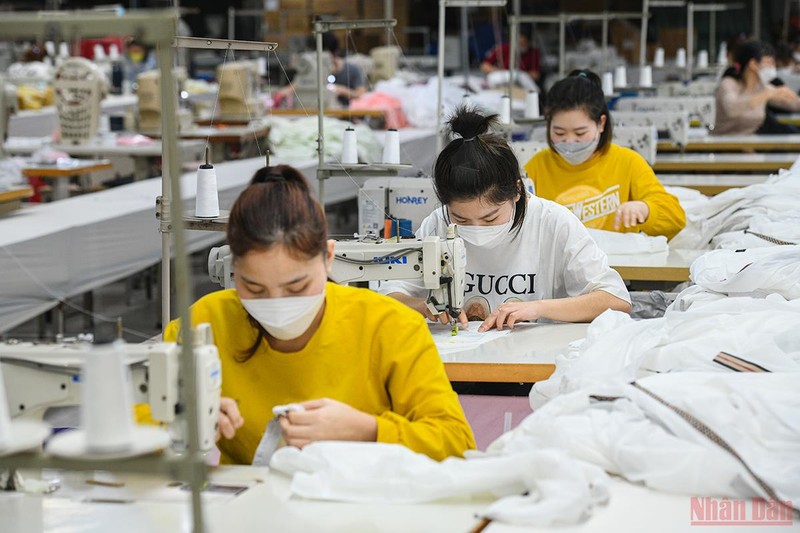 Nhà ở cho công nhân còn nhiều bất cập