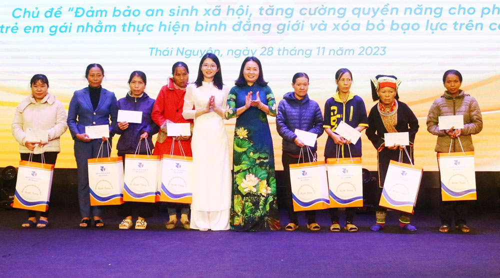 Phát động Tháng hành động vì bình đẳng giới