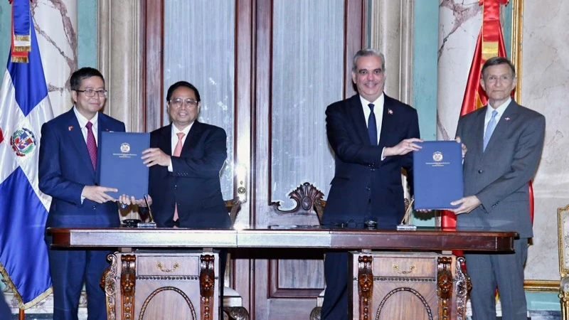 Thời điểm lịch sử khi quan hệ Việt Nam-Cộng hòa Dominica bước sang một chương mới