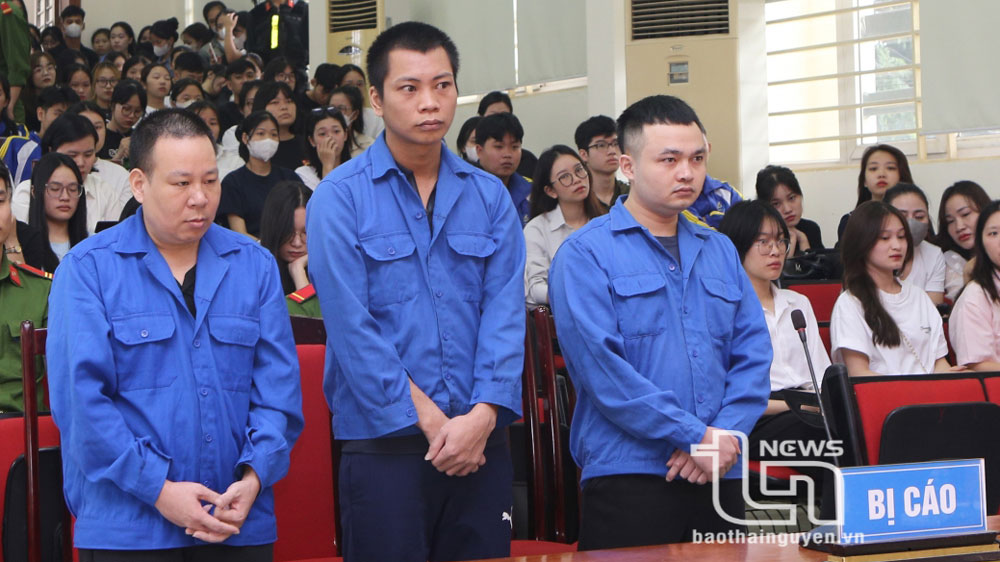 Hai đối tượng bị phạt tù chung thân vì buôn bán ma túy