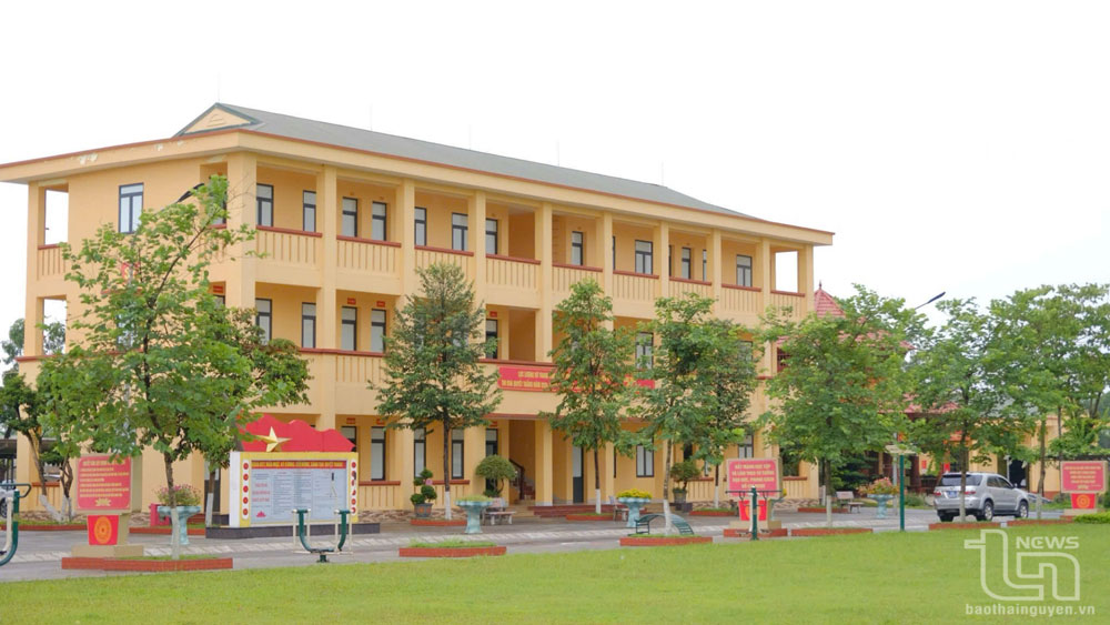 Xây dựng doanh trại chính quy - sáng - xanh - sạch - đẹp