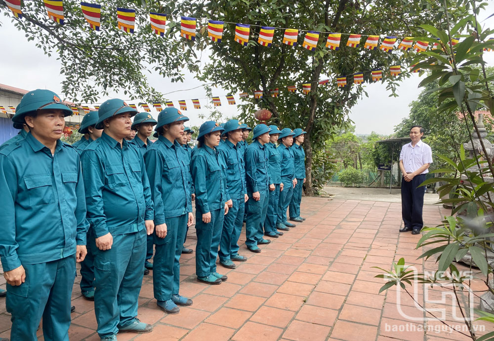 Tăng cường giáo dục truyền thống cho lực lượng vũ trang địa phương