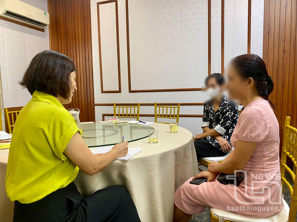 Người nhiễm HIV chia sẻ về cuộc sống trong quá khứ và hiện tại.