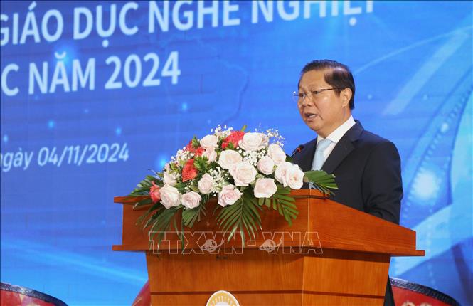 Khai mạc Hội giảng Nhà giáo giáo dục nghề nghiệp toàn quốc năm 2024