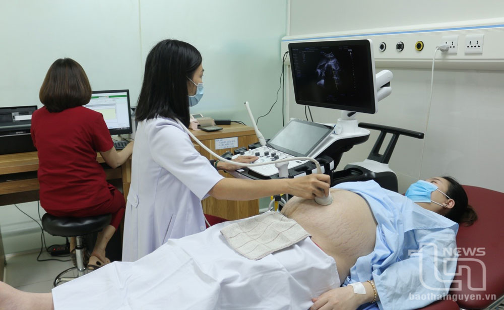 Bổ sung sắt để phòng thiếu máu cho phụ nữ mang thai