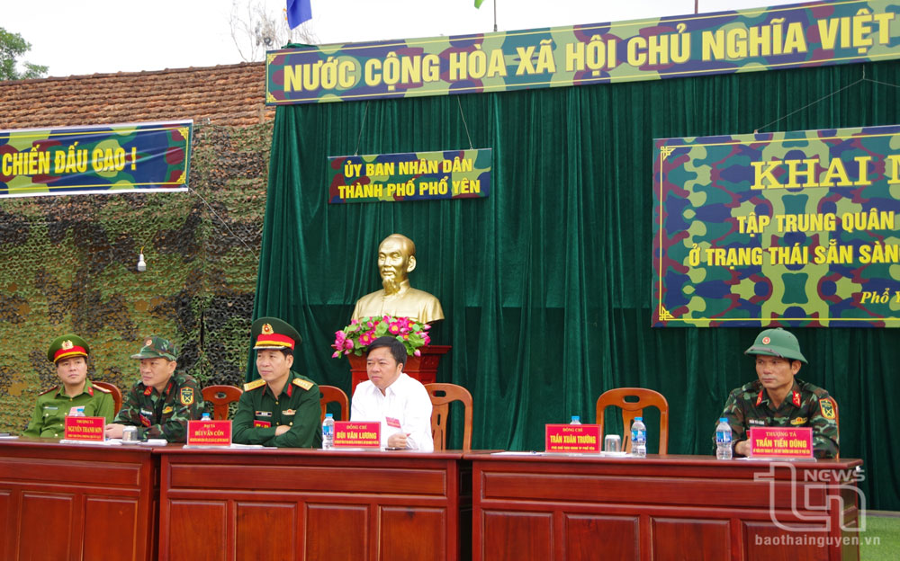 Các đại biểu dự diễn tập.