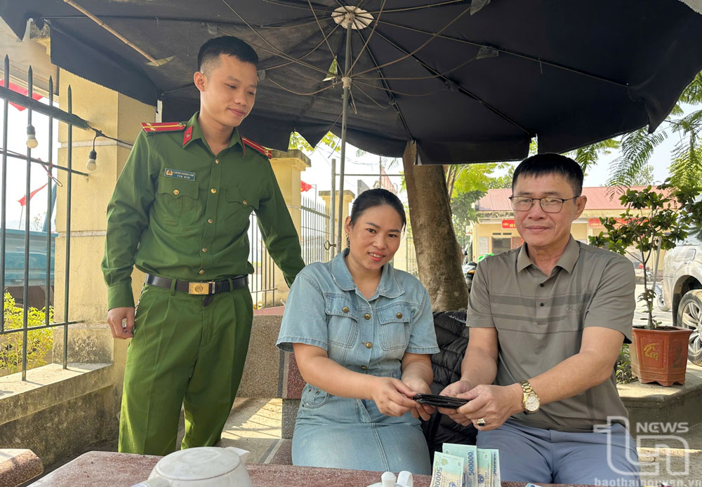 Trả lại hơn 6 triệu đồng cho người đánh rơi
