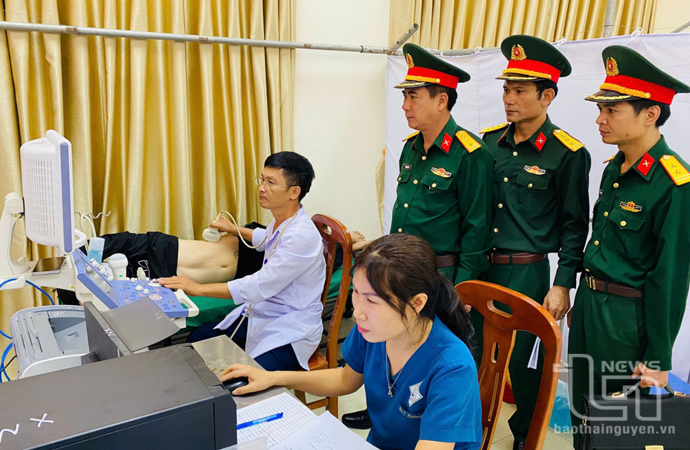 Kiểm tra công tác khám tuyển nghĩa vụ quân sự, công an tại TP. Phổ Yên