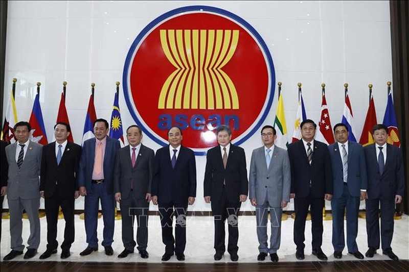 Chủ tịch nước Nguyễn Xuân Phúc: Việt Nam đặc biệt coi trọng quan hệ với ASEAN