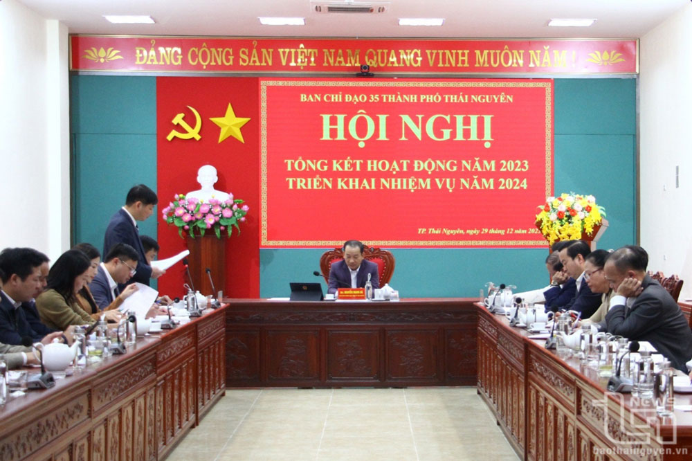 Tiếp tục thực hiện hiệu quả nhiệm vụ bảo vệ nền tảng tư tưởng của Đảng
