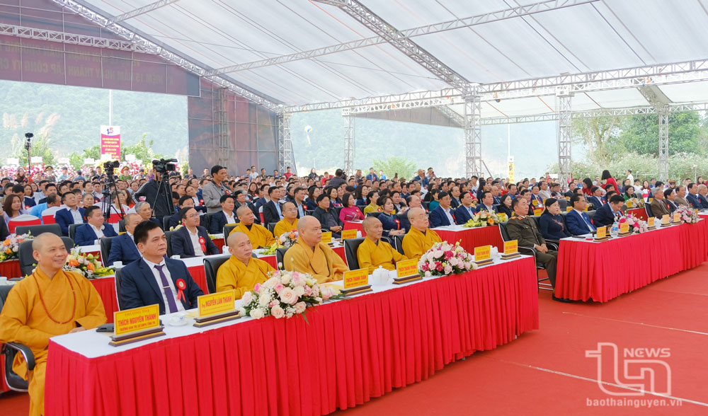 Các đại biểu tham dự buổi Lễ