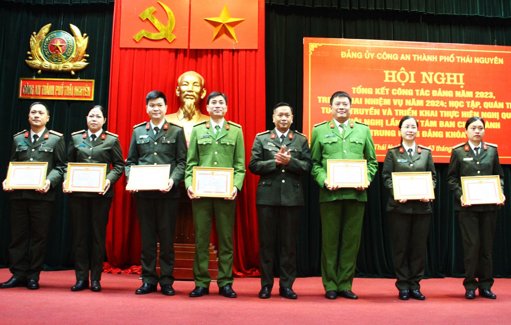 Đảng bộ Công an TP. Thái Nguyên: Tăng cường xây dựng lực lượng trong sạch, vững mạnh