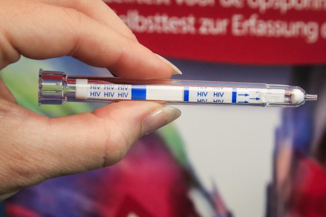 Bỉ tìm ra loại vaccine có khả năng miễn dịch chống lại virus HIV