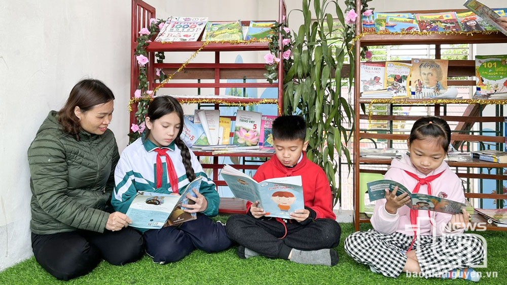 Giao trên 3.700 hợp đồng chuyên môn, nghiệp vụ thuộc lĩnh vực giáo dục