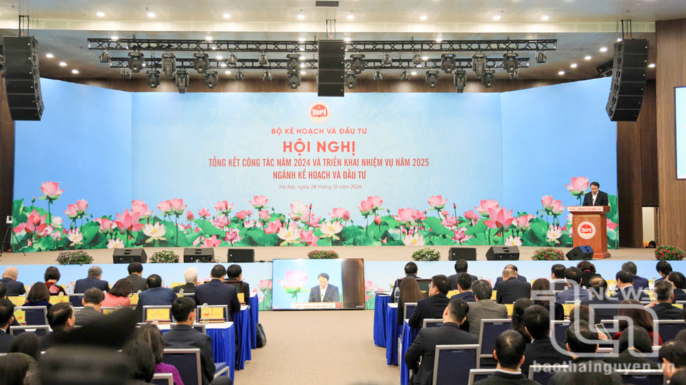 Các đại biểu dự Hội nghị tại điểm cầu Trung ương. 