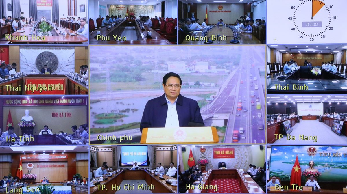 Thủ tướng Chính phủ Phạm Minh Chính chủ trì Phiên họp