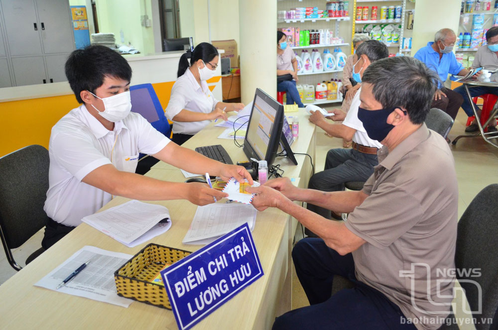 Chi trả gộp 2 tháng lương hưu, trợ cấp xã hội vào tháng 1-2025