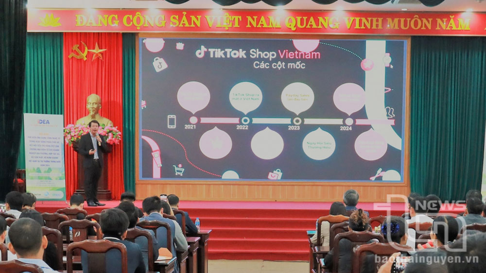 Phổ biến ứng dụng công nghệ số trong phân phối, kết nối tiêu thụ hàng Việt