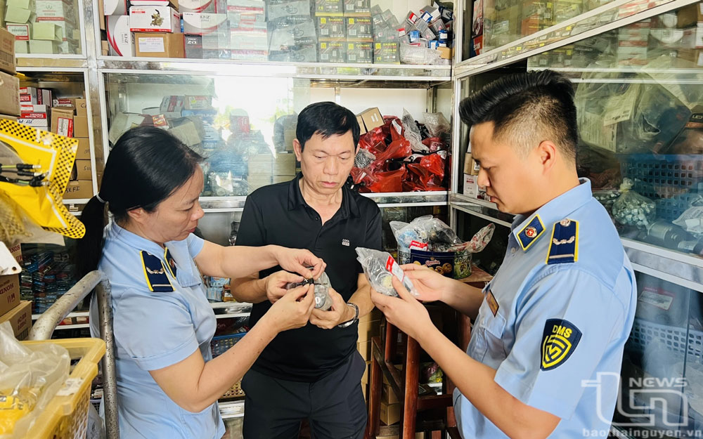 Bảo vệ quyền lợi người tiêu dùng