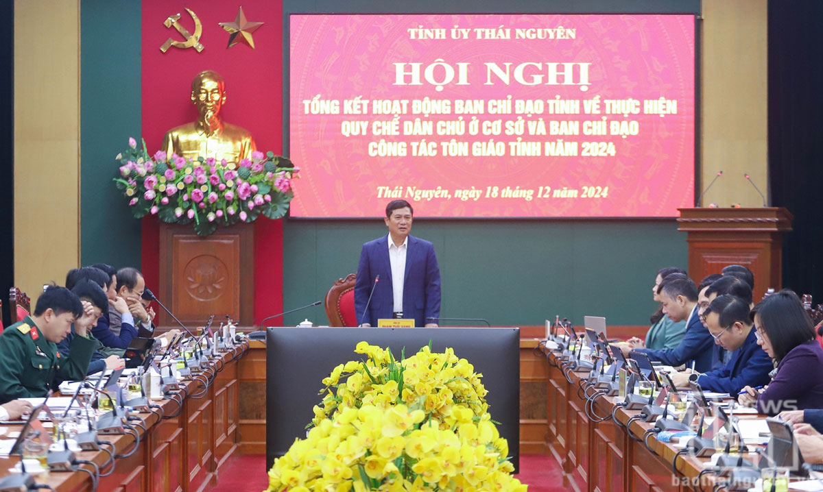 Đồng chí Phạm Thái Hanh, Ủy viên Ban Thường vụ, Trưởng Ban Dân vận Tỉnh ủy, chủ trì Hội nghị.