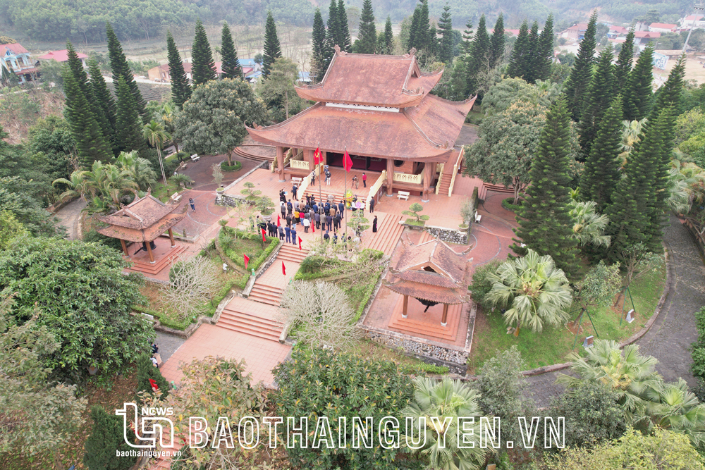 Tiếp lửa truyền thống từ những "địa chỉ đỏ"