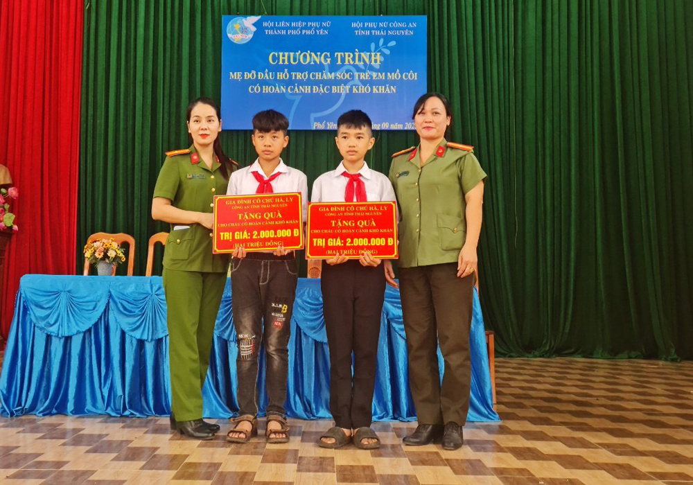 Hỗ trợ chăm sóc 2 trẻ em mồ côi có hoàn cảnh đặc biệt khó khăn