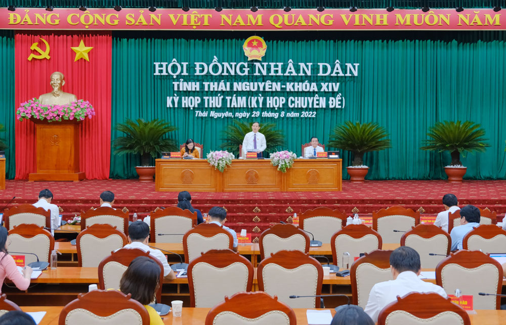 Giải trình, làm rõ nhiều vấn đề đại biểu và nhân dân quan tâm
