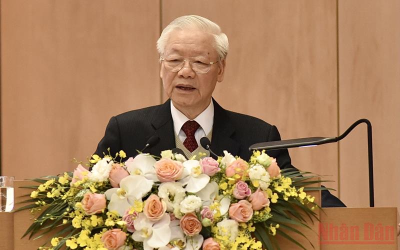 Năm 2022 phải đạt được nhiều thành tích và tiến bộ hơn năm 2021