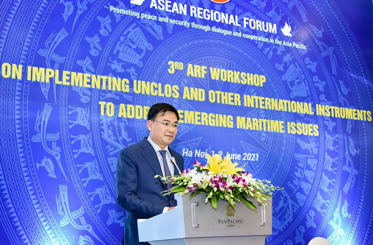 Mọi tranh chấp trên Biển Đông phải được giải quyết bằng biện pháp hòa bình phù hợp với luật pháp quốc tế