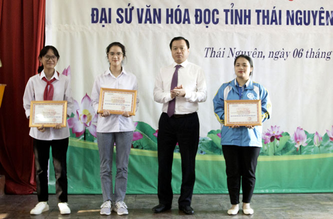 Trao giải Cuộc thi "Đại sứ Văn hóa đọc tỉnh Thái Nguyên" 