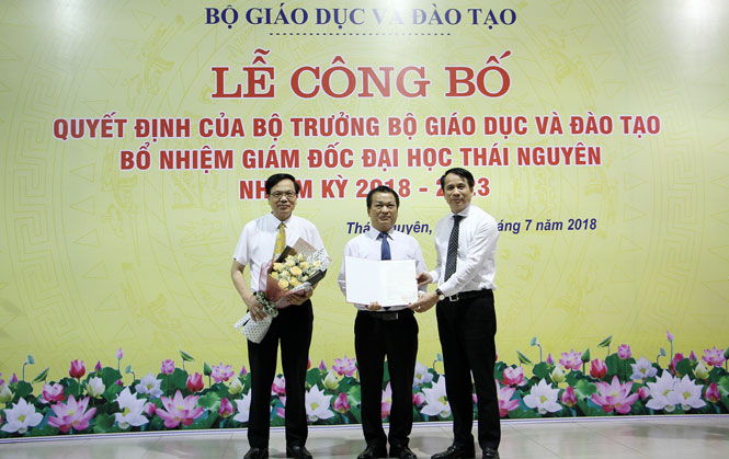 Đại học Thái Nguyên: Công bố Quyết định bổ nhiệm Giám đốc Đại học Thái Nguyên nhiệm kỳ 2018-2023