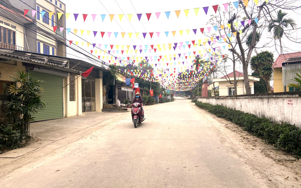 Đồng lòng xây dựng xóm nông thôn mới kiểu mẫu 