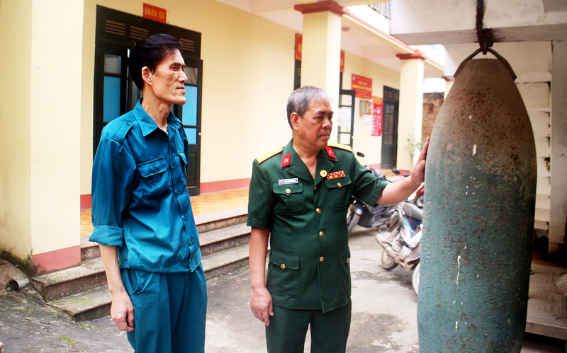 Những người trở về từ mưa bom, bão đạn
