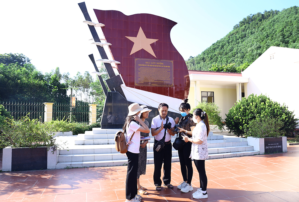 Đi thực tế - bổ trợ kỹ năng tác nghiệp
