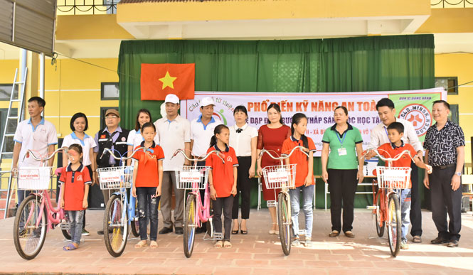Trang bị kỹ năng xử lý tình huống cho học sinh nông thôn, miền núi