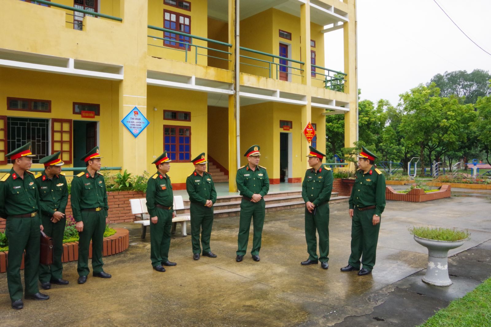 Tư lệnh Quân khu kiểm tra công tác chuẩn bị đăng cai Hội thi giáo viên các trường quân sự quân khu, quân đoàn toàn quân