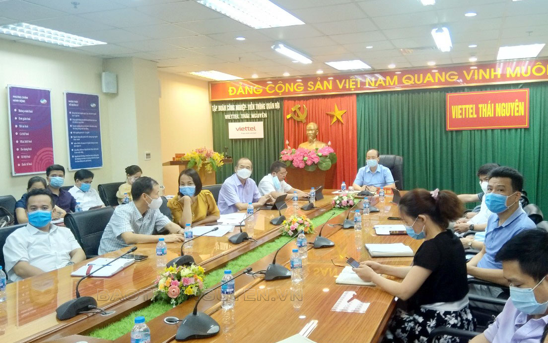 Tập huấn tiêm chủng vắc xin phòng COVID-19