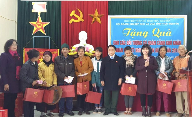 Những doanh nhân có tấm lòng nhân ái