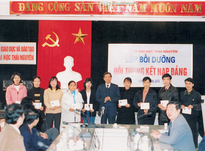  Một phương pháp tốt để bồi dưỡng kiến thức và kinh nghiệm thực tế 